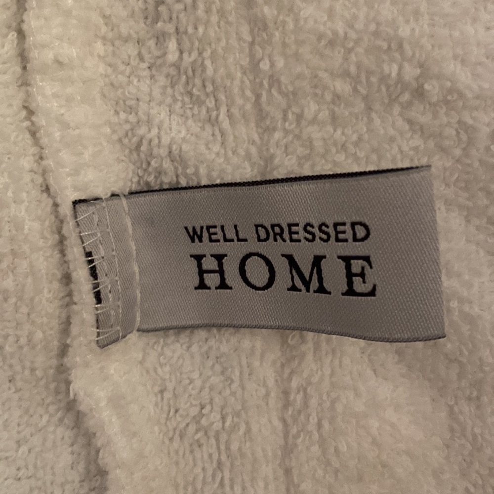 Girls Terrycloth Robe Size 4/6 - Picture 4 of 5